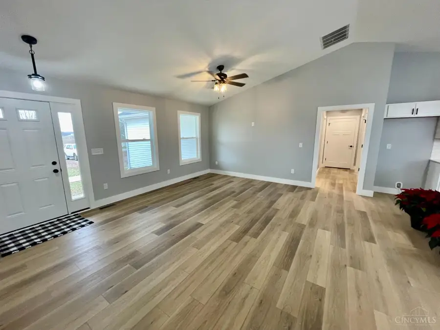 1389 Leon Drive, West Alexandria, OH 45381 - Image #3