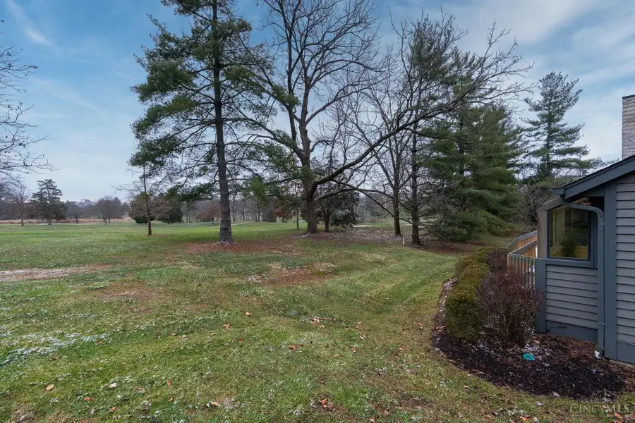 16 Woodcreek Drive, Cincinnati, OH 45241 - Image #2