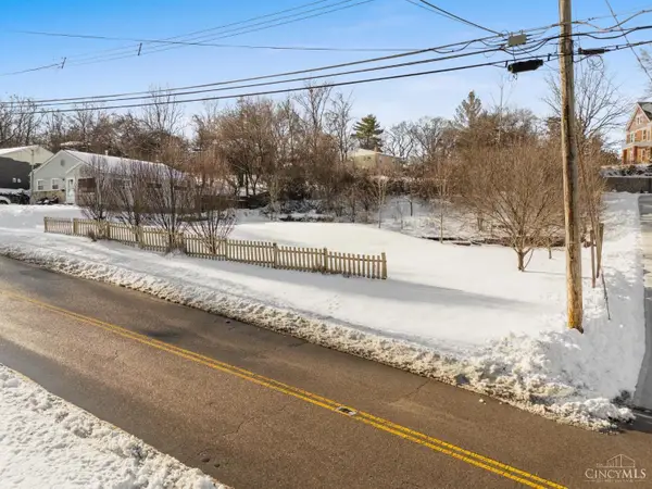 581 Trenton Avenue, Cincinnati, OH 45238