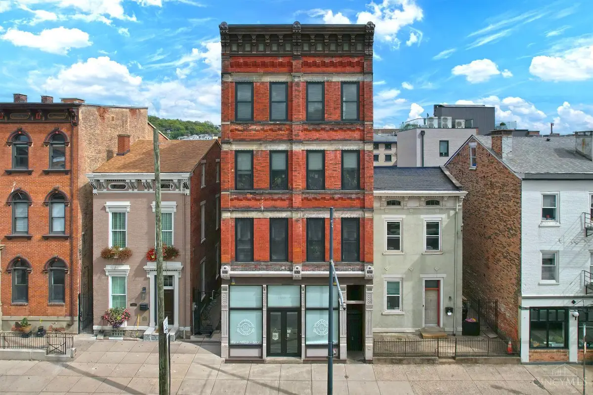 1408 Elm Street #3, Cincinnati, OH 45202 - Image #1