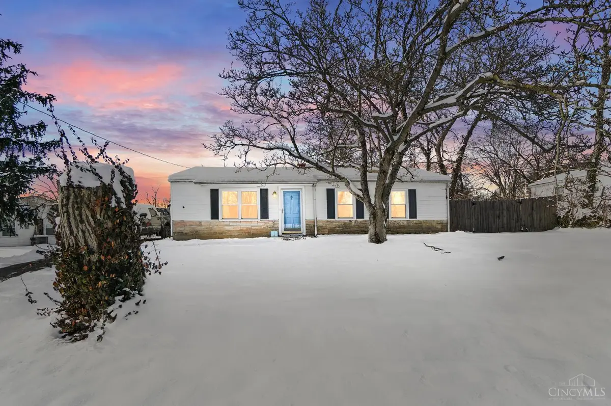 9695 Fernbrook Court, Springfield, OH 45231 - Image #1