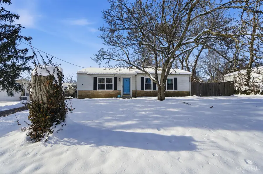 9695 Fernbrook Court, Springfield, OH 45231 - Image #2