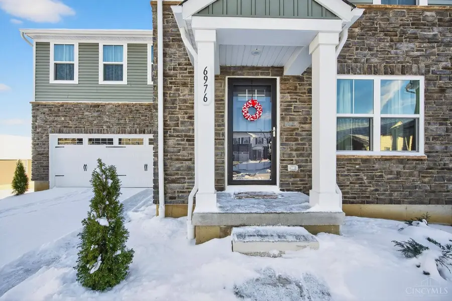 6976 Phelan Drive, New Baltimore, OH 45030 - Image #2