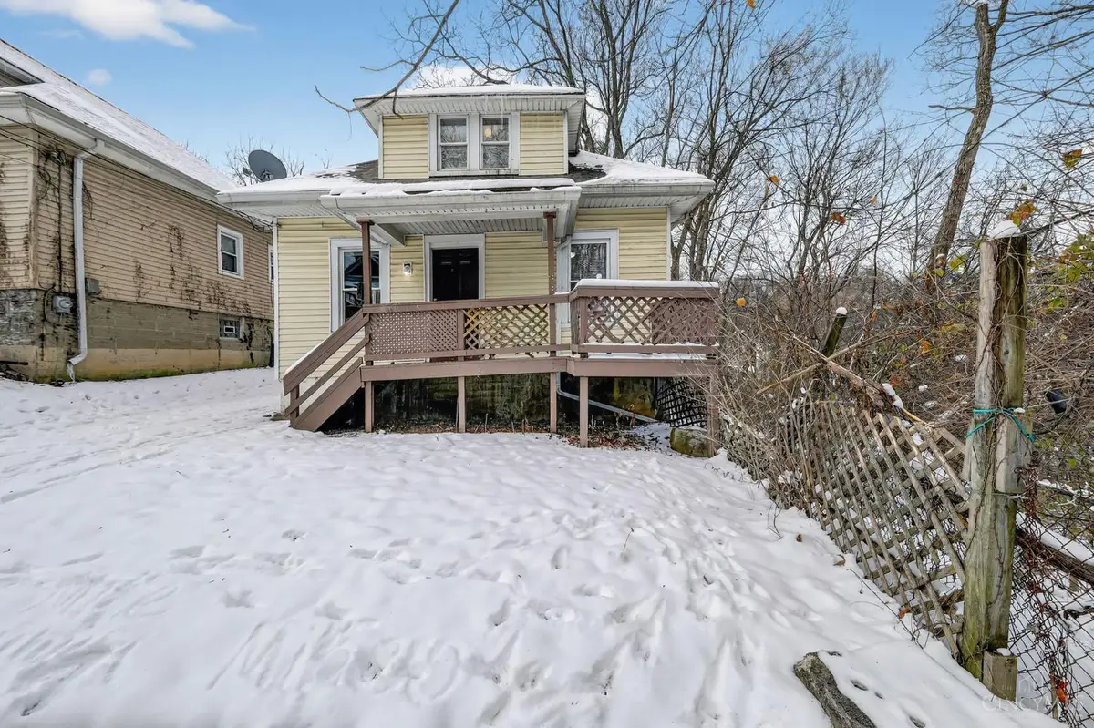 2729 Ruberg Avenue, Cincinnati, OH 45211 - Image #1