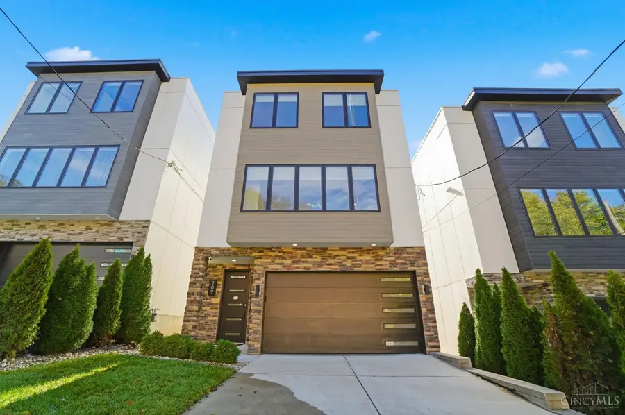 209 Hastings Street, Cincinnati, OH 45219 - #3