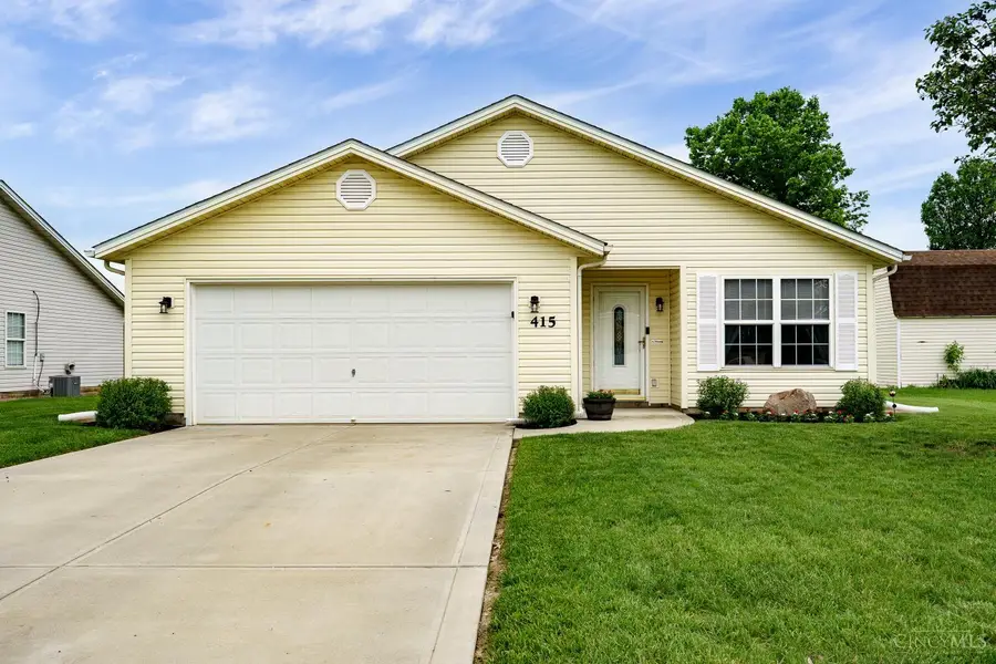 415 Martin Court, Trenton, OH 45067 - Image #2