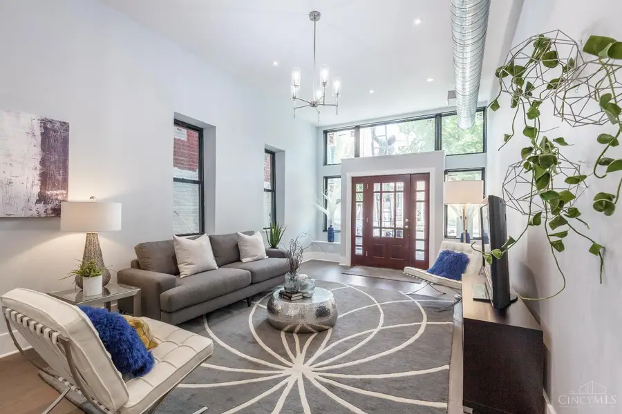 163 E Mcmicken Avenue, Cincinnati, OH 45202 - Image #3