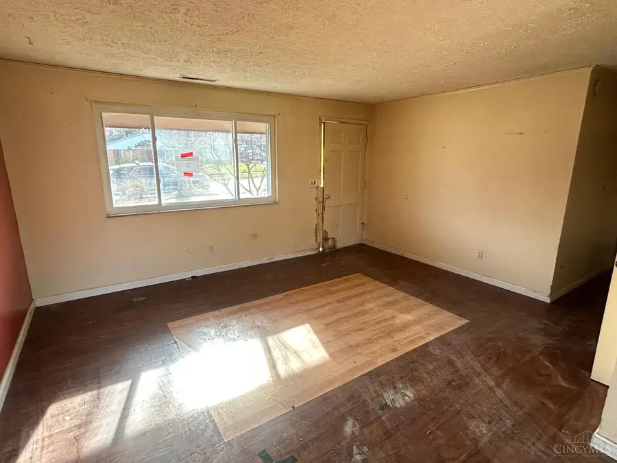 287 Shaker Court, Delhi Hills, OH 45238 - Image #2