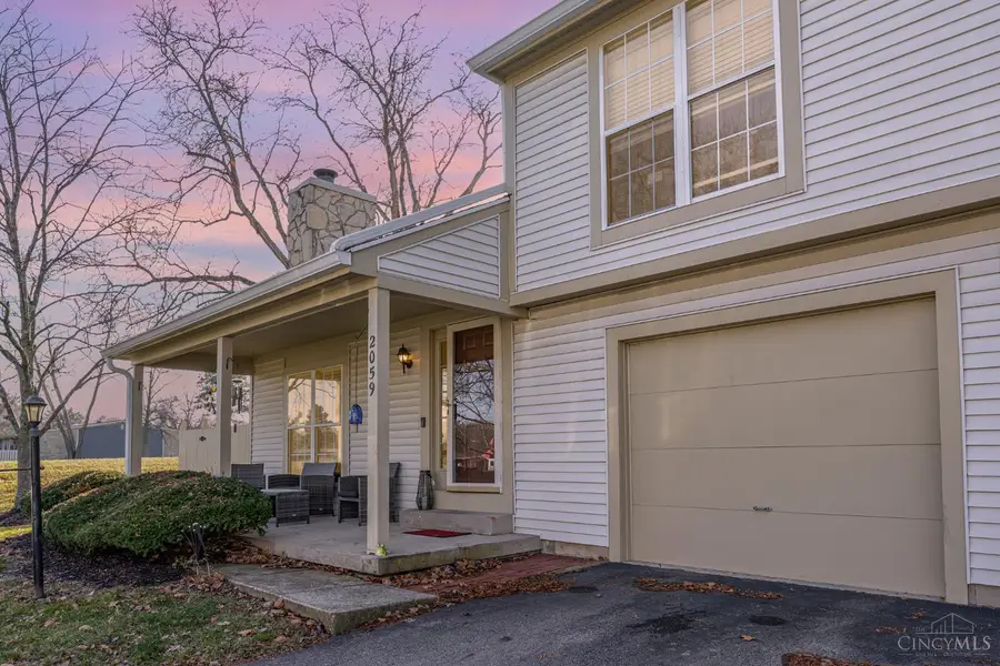 2059 Foxknoll Drive, Washington Township, OH 45458 - Image #2