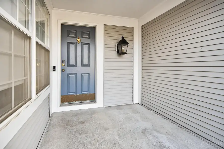 5033 Bristol Court, Loveland, OH 45140 - Image #2