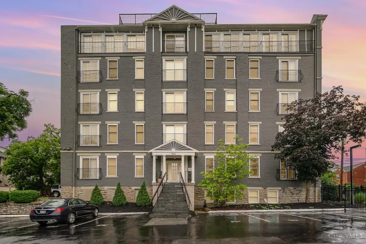 964 Auburnview Drive #3E, Cincinnati, OH 45206 - Image #1