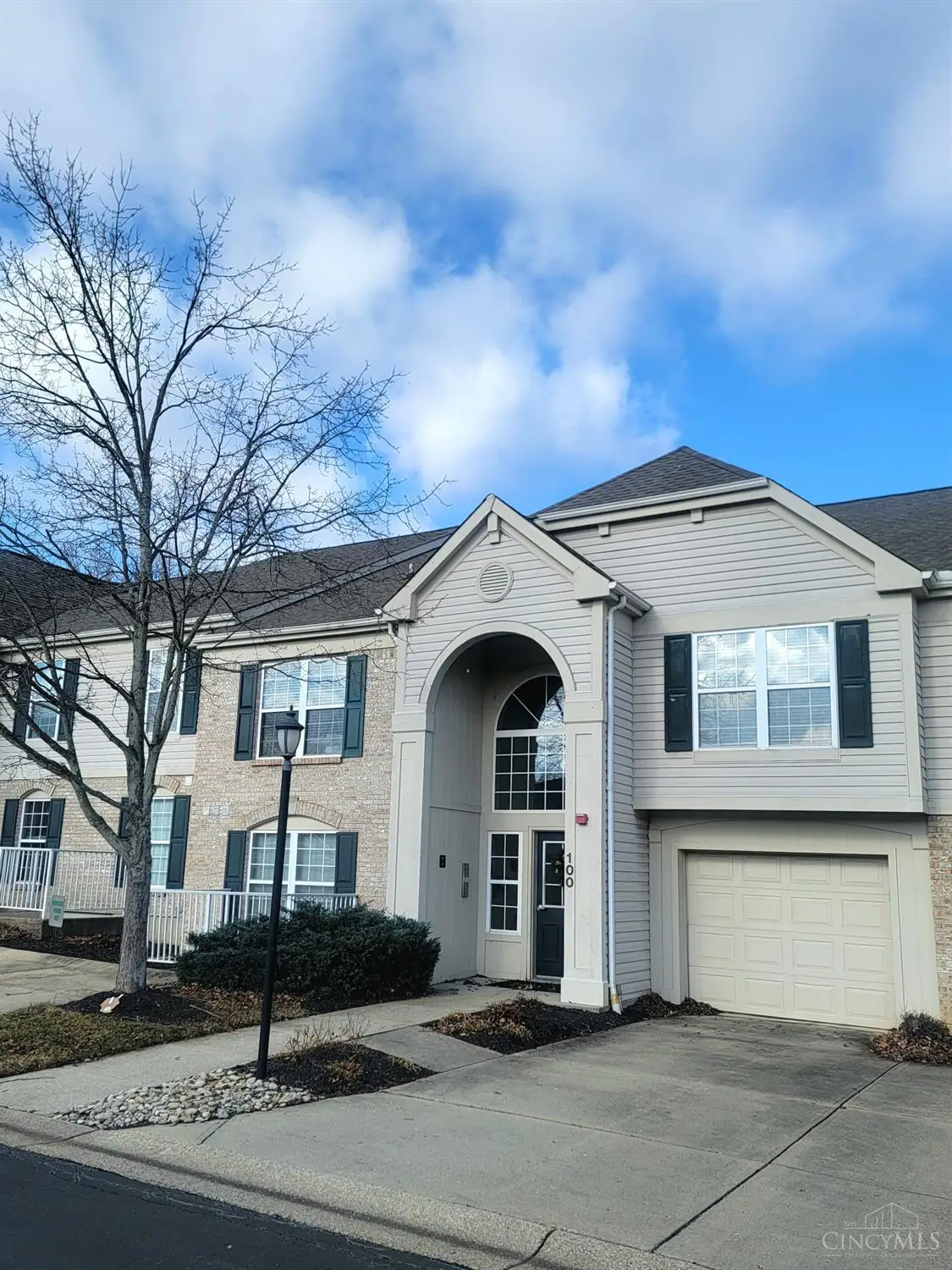 100 Gateway Drive #L, Milford, OH 45150 - Image #1