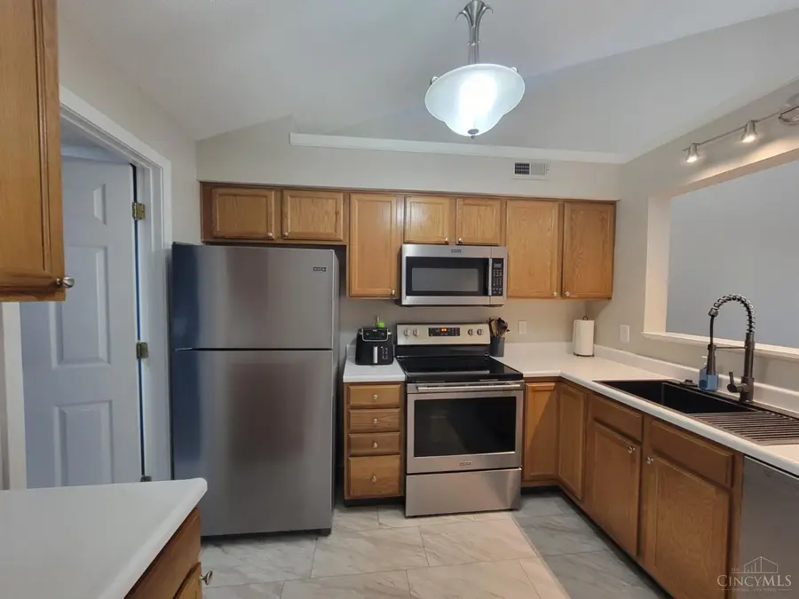 100 Gateway Drive #L, Milford, OH 45150 - Image #3