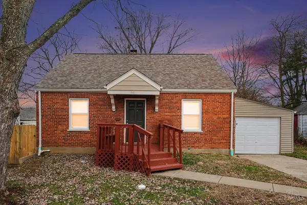 68 Gambier Circle, Greenhills, OH 45218