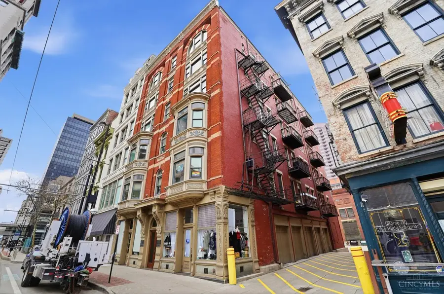 621 Main Street #4B, Cincinnati, OH 45202 - Image #2