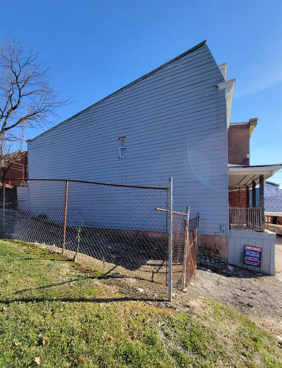 318 W Mcmicken Avenue, Cincinnati, OH 45214 - Image #2