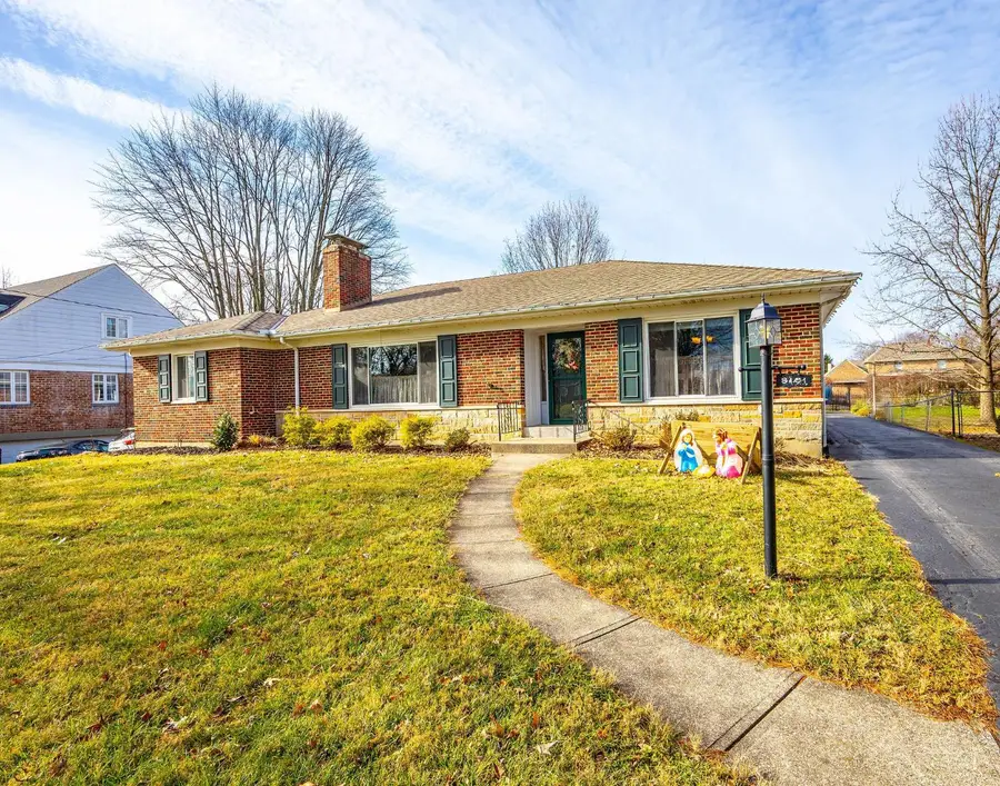 8101 Sagamore Drive, Amberley, OH 45236 - Image #2