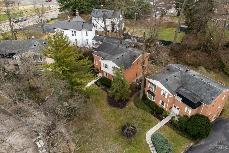 1812 Belle Meade Court #3, Cincinnati, OH 45230 - Image #2