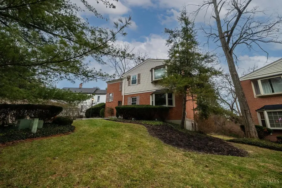 1812 Belle Meade Court #3, Cincinnati, OH 45230 - Image #3