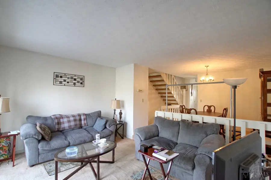 44 Twin Lakes Drive, Fairfield, OH 45014 - Image #2