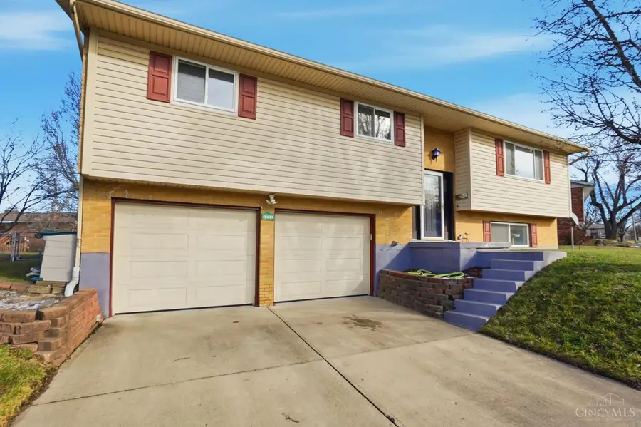 1301 Nettie Drive, Miamisburg, OH 45342 - Image #2