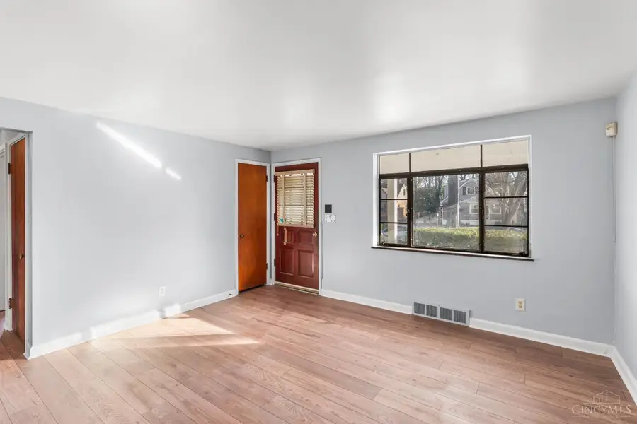 1415 Maple Avenue, Wyoming, OH 45215 - Image #3