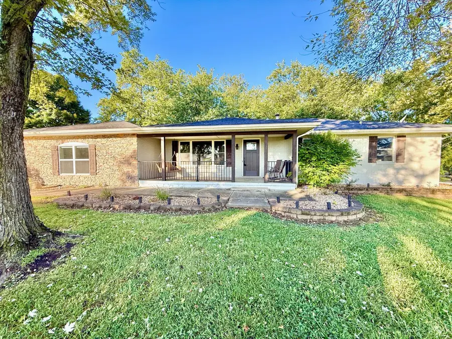 6189 Lesourdsville West Chester Road, Liberty Township, OH 45011 - Image #2