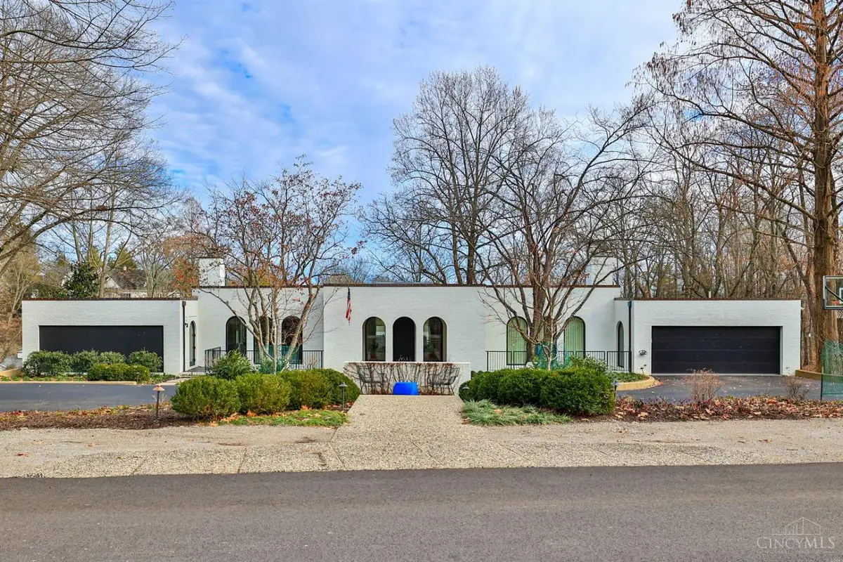 6 Corbin Drive, Cincinnati, OH 45208 - Image #1