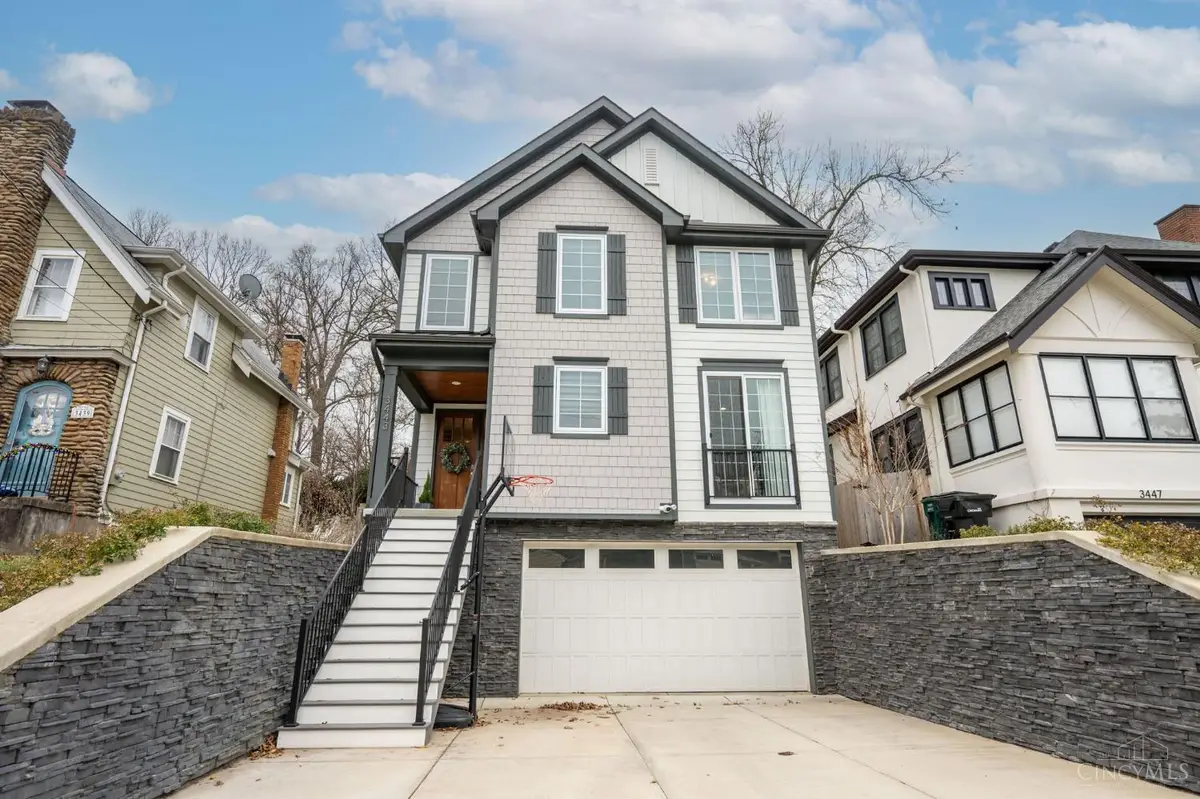 3443 Ault View Avenue, Cincinnati, OH 45208 - Image #1