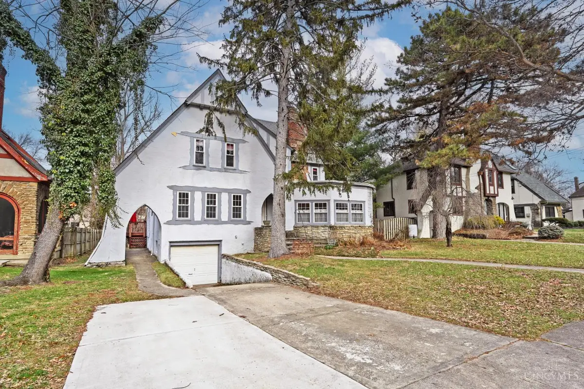 1266 Avon Drive, Cincinnati, OH 45229 - Image #1