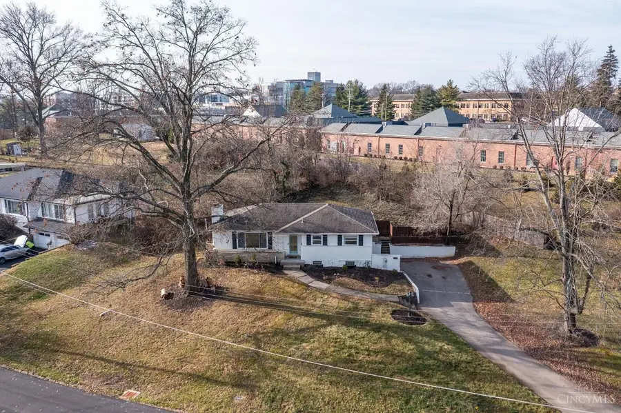 4859 Marieview Court, Sycamore Township, OH 45236 - Image #3