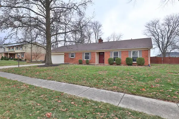 9743 Rose Arbor Drive, Centerville, OH 45458