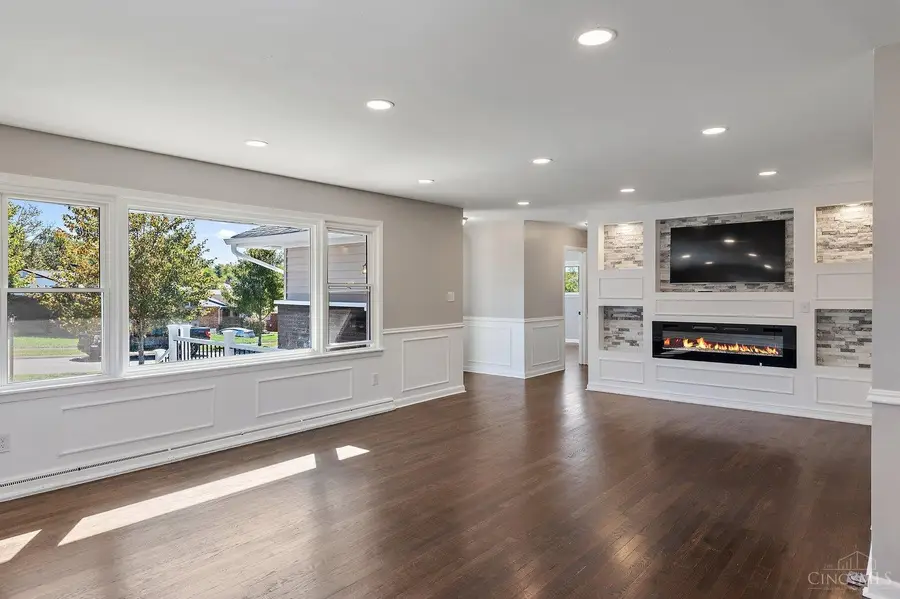 6085 Capri Drive, Cincinnati, OH 45224 - Image #2