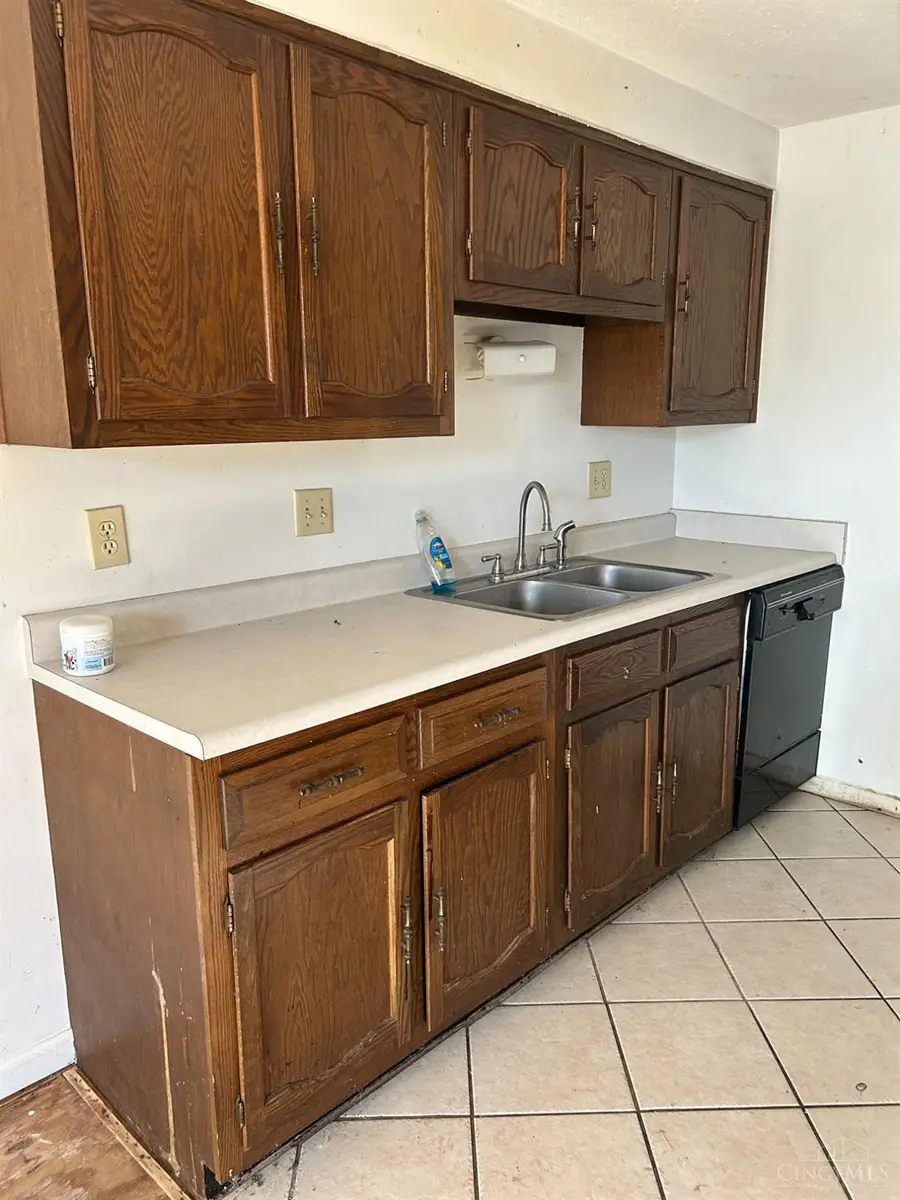 7393 Saxony Drive, West Chester, OH 45069 - Image #3