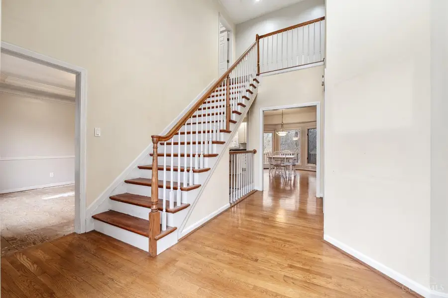 609 Valleywoods Court, Miami Township, OH 45140 - Image #3