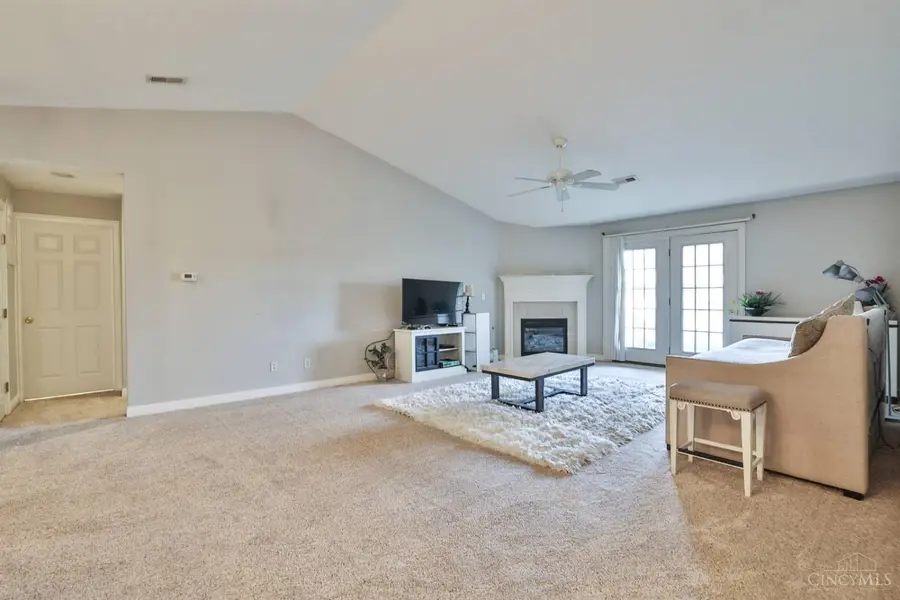 8002 Pinnacle Point Drive #201, West Chester, OH 45069 - Image #3