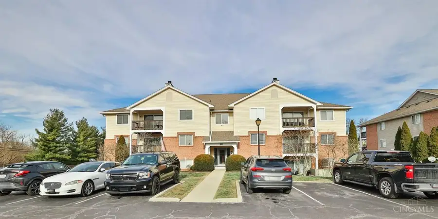 12120 Regency Run Court #7, Pleasant Run Farm, OH 45240 - Image #2