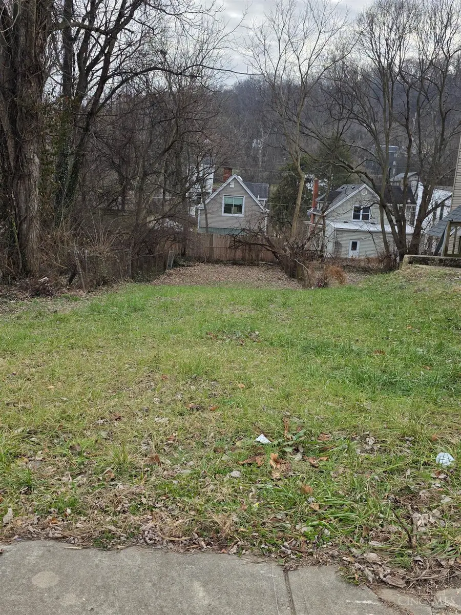 1607 Pulte Street, Cincinnati, OH 45225 - Image #2