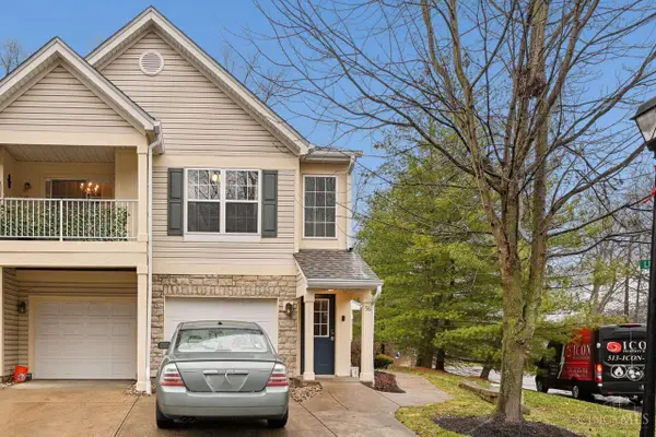 56 Ledgerwoods Drive, Batavia Twp, OH 45102