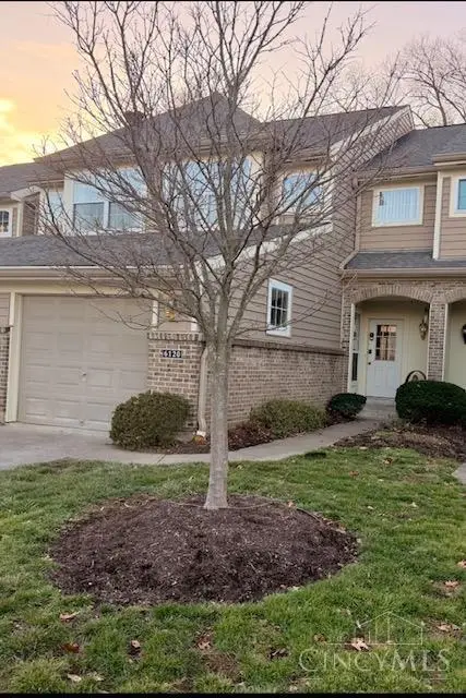 6120 Oakbridge Way, Mulberry, OH 45150 - Image #1