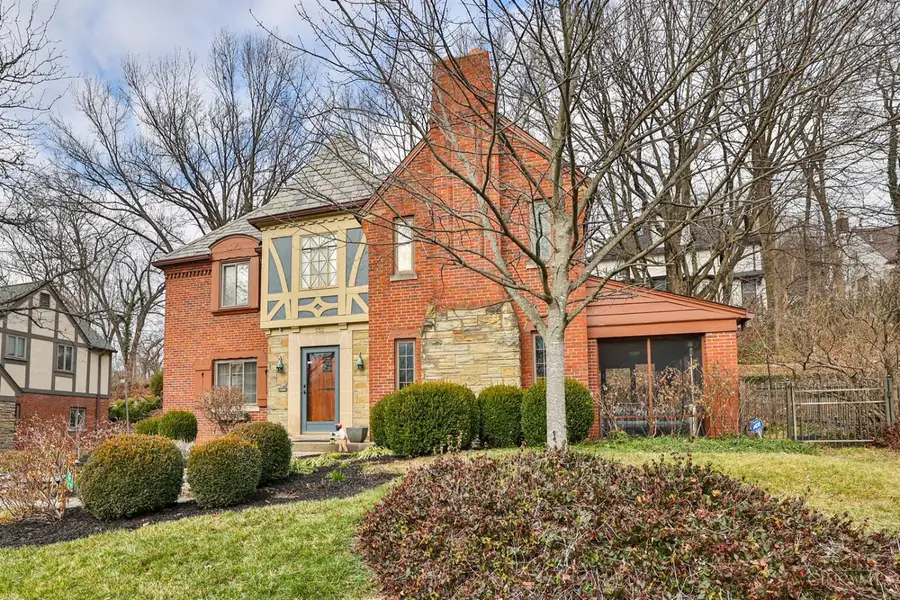 552 Ludlow Avenue, Cincinnati, OH 45220 - Image #2