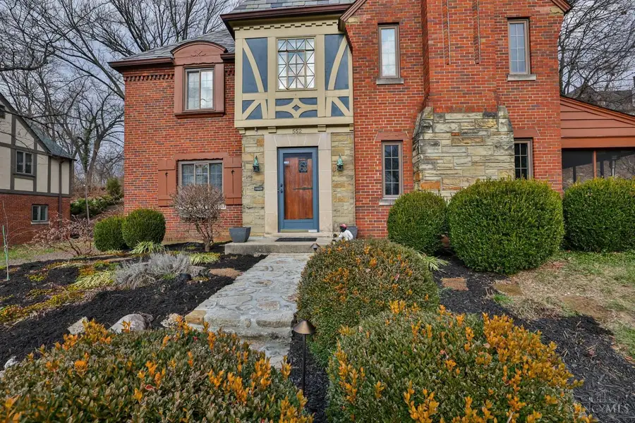 552 Ludlow Avenue, Cincinnati, OH 45220 - Image #3