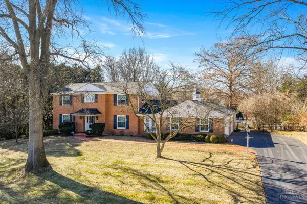 5913 Countryhills Drive, Green Twp, OH 45233