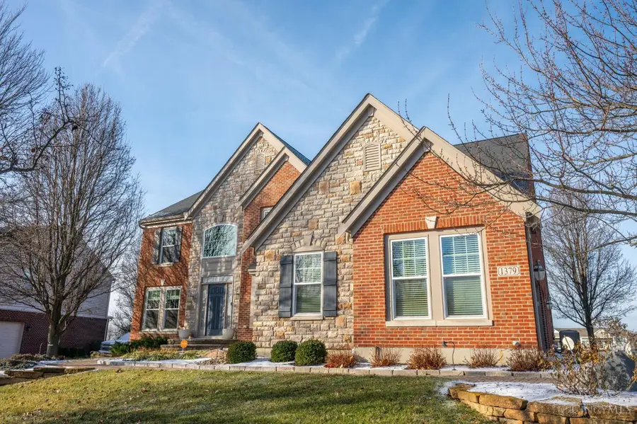 1379 Shaker Run Boulevard, Turtlecreek, OH 45036 - Image #2