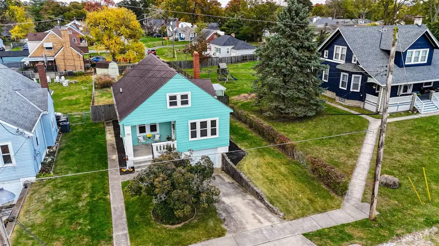 7722 Dalton Avenue, Deer Park, OH 45236 - Image #2