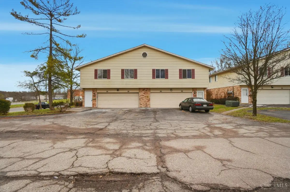 2456 Mustang Drive, Cincinnati, OH 45211 - Image #1