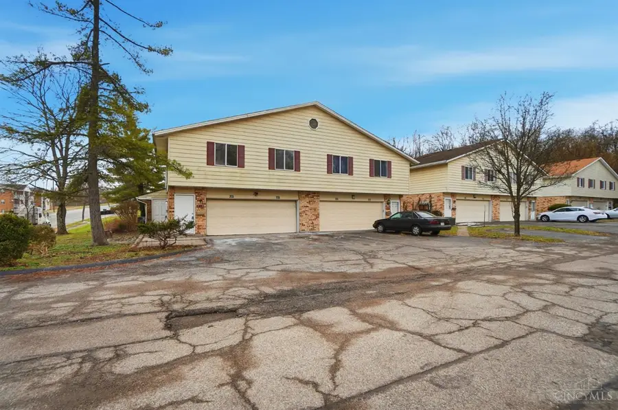 2458 Mustang Drive, Cincinnati, OH 45211 - Image #3