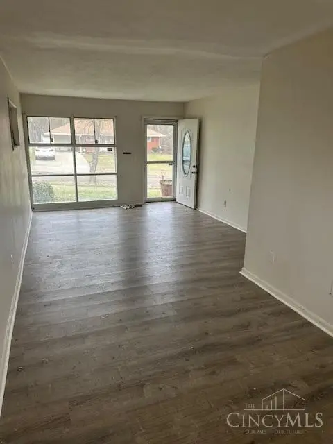 1315 Newport Drive, Springfield, OH 45231 - Image #2