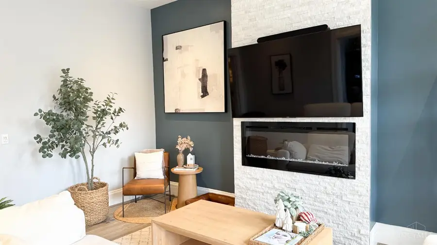 551 E 13th Street #3, Cincinnati, OH 45202 - Image #3