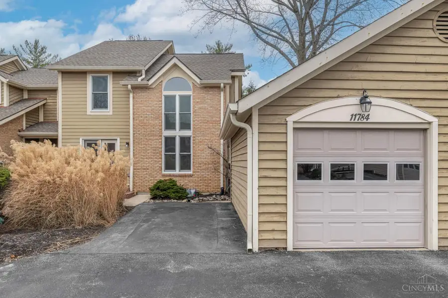 11784 Gable Glen Lane, Symmes Township, OH 45249 - Image #2